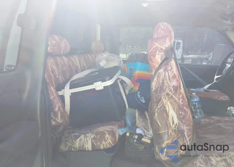 2001 GMC Sierra 2500Hd Sle z USA, uszkodzony, nr VIN 1GTHC29U51E333259